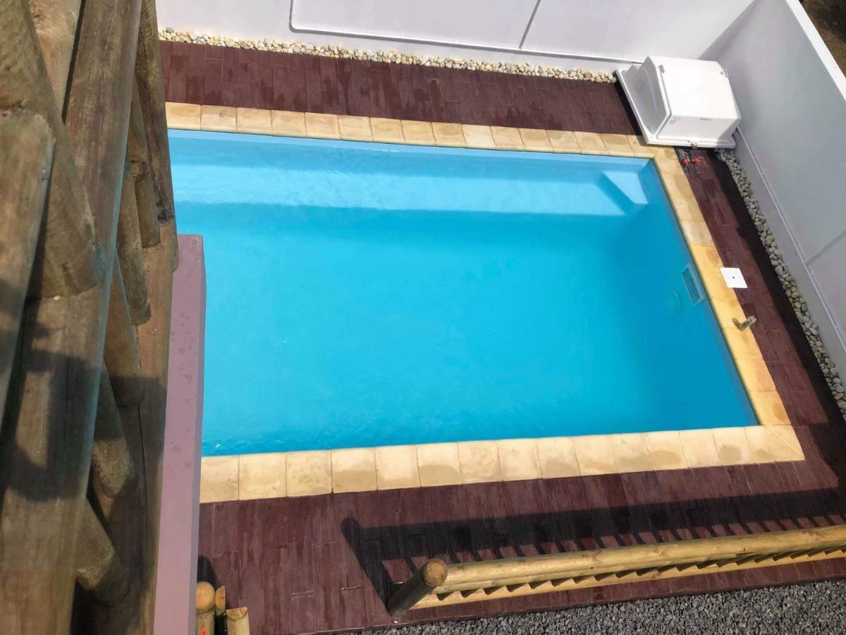 Aashsweet Villa Calodyne Dış mekan fotoğraf